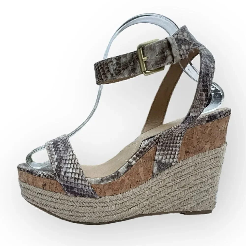 ADRIENNE VITTADINI PLATFORM ESPADRILLE Cari sandals grey snake skin print size 9